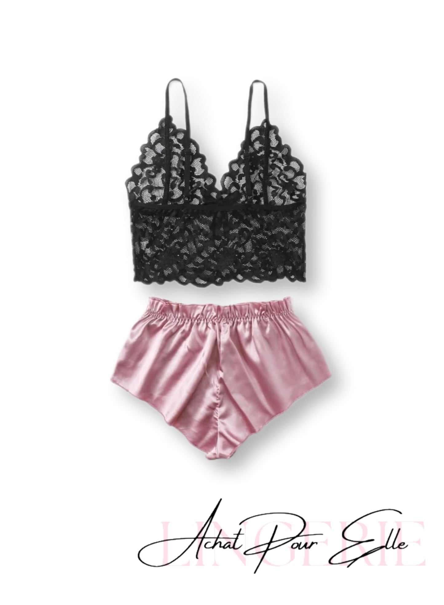 Pyjama en satin rose avec bralette en dentelle